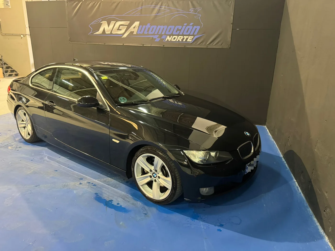 BMW E92 325 I COUPE — fotografía 1