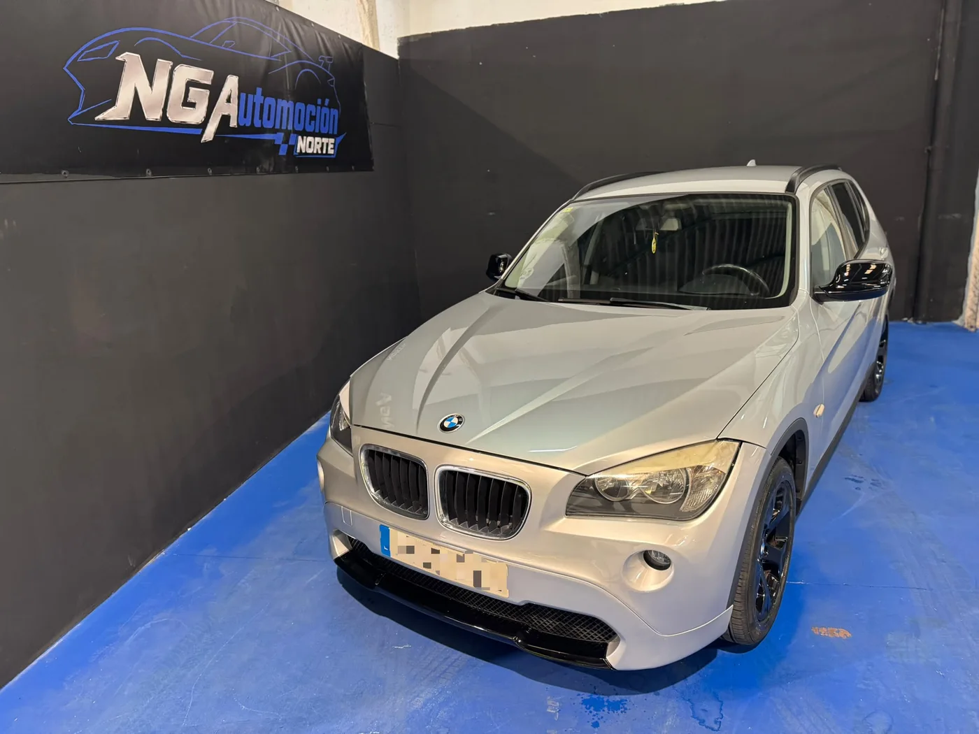 BMW X1 xDrive18d — fotografía 1