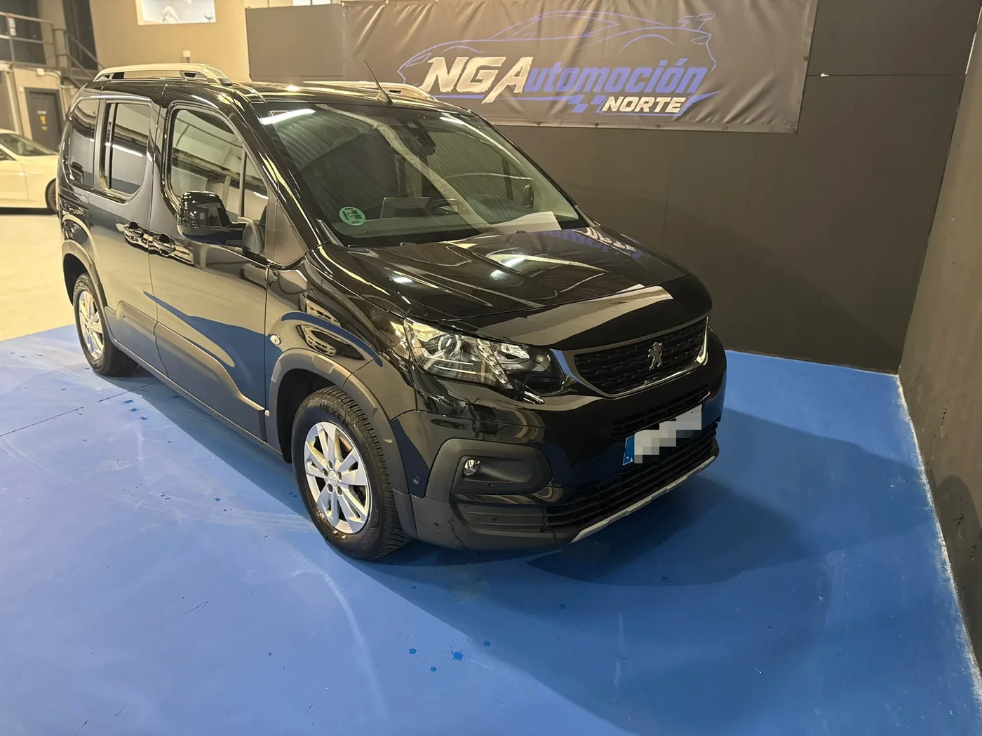 PEUGEOT RIFTER BLUEHD Allure Standard BlueHDi SS — fotografía 1
